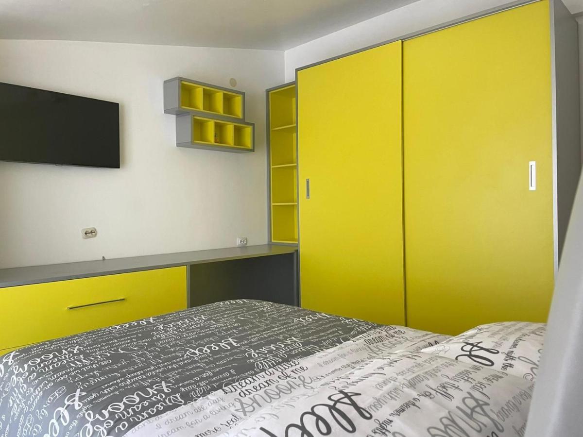 Sweet Apartment In Quiet Part Of Split Bagian luar foto