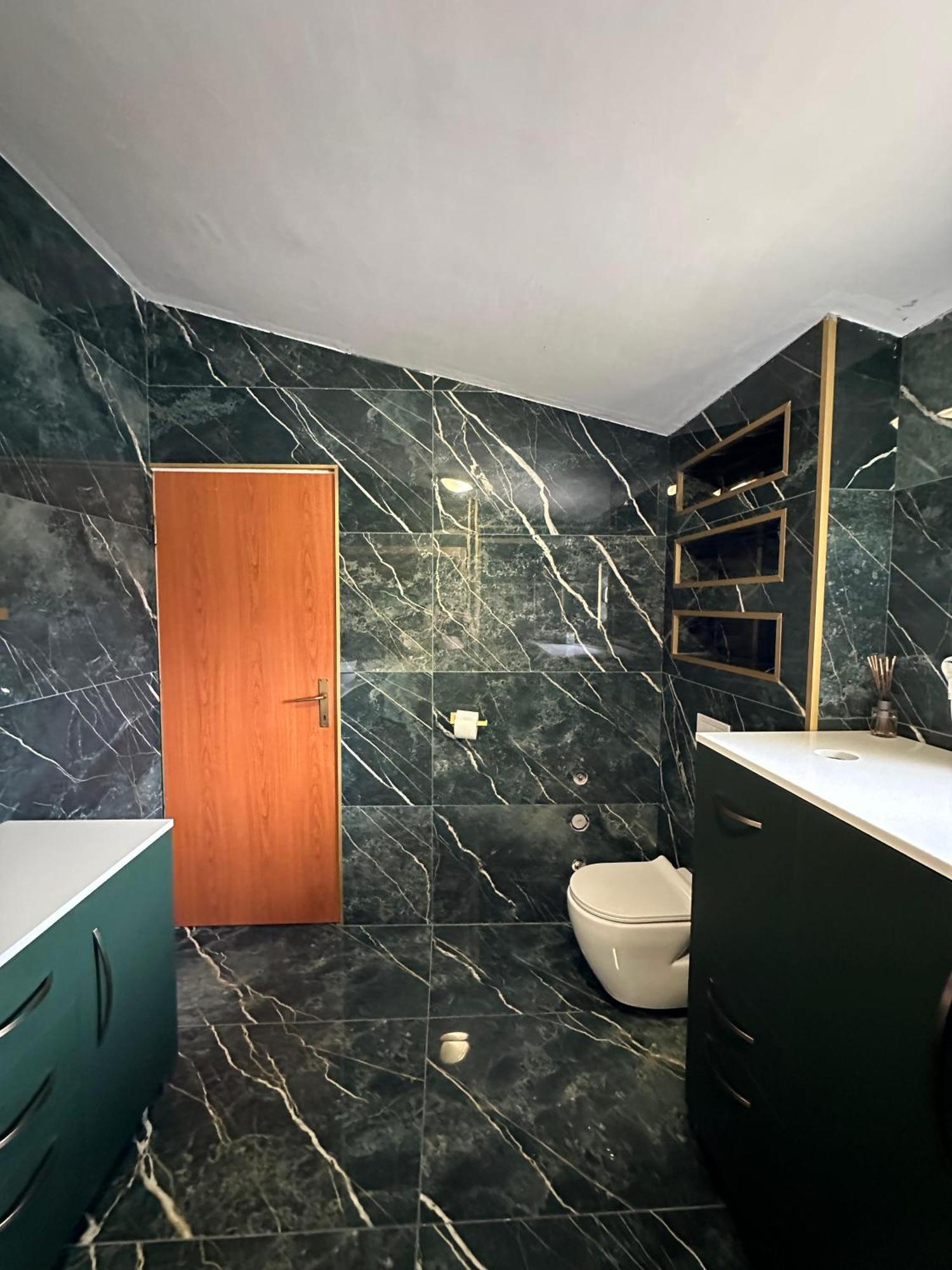 Sweet Apartment In Quiet Part Of Split Bagian luar foto
