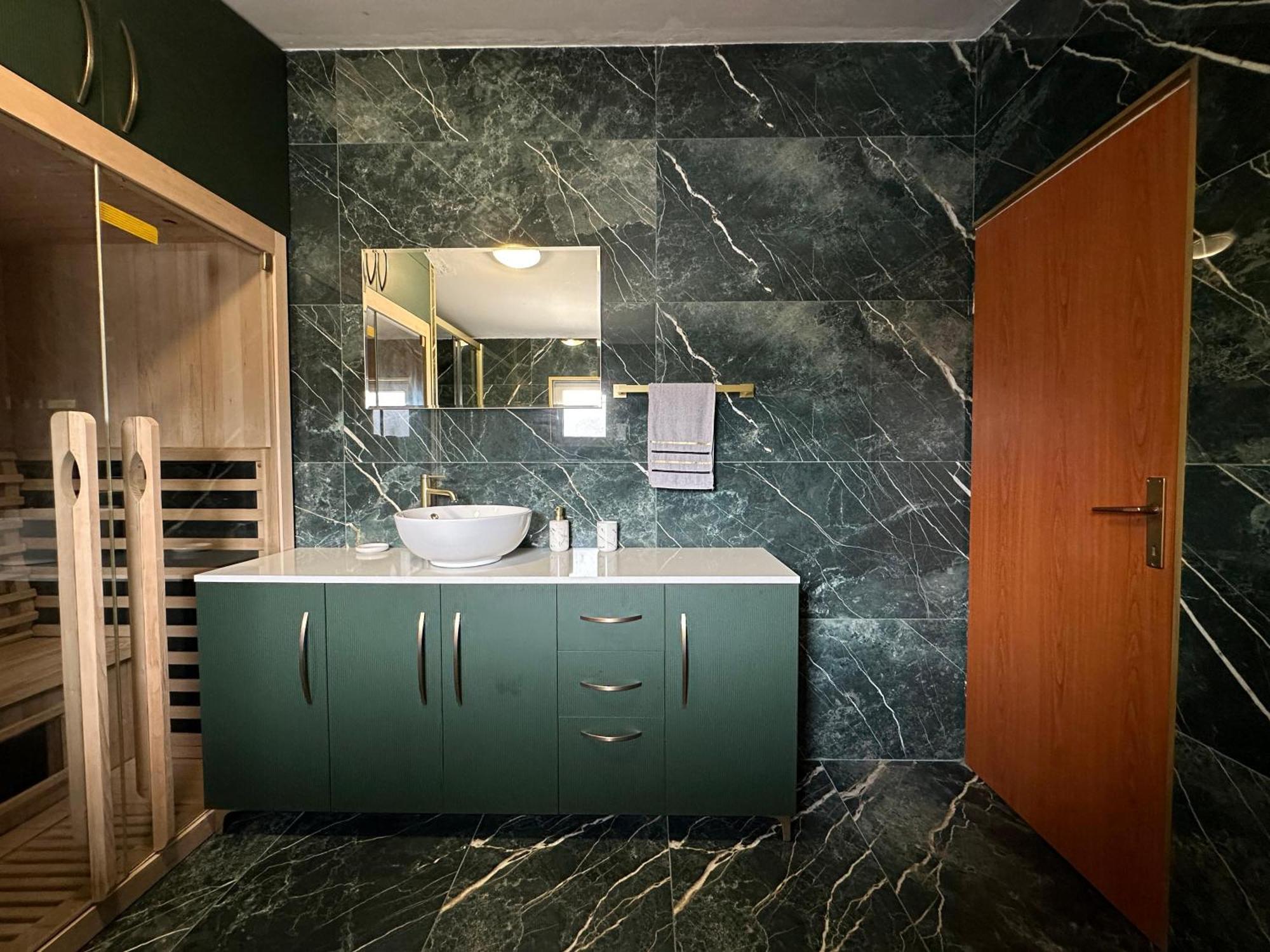 Sweet Apartment In Quiet Part Of Split Bagian luar foto